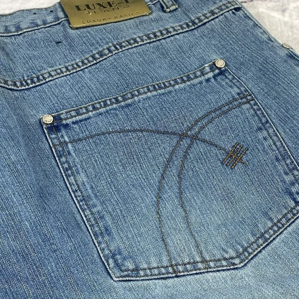 LUXE-T Luxury Basics Relaxed Fit Men's Blue Jeans‎ Size 42x33 Distressed Hem